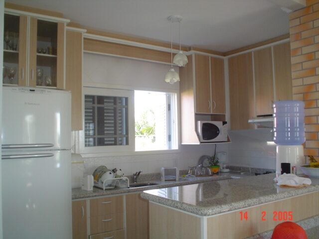 Sobrado residencial de esquina – andamento