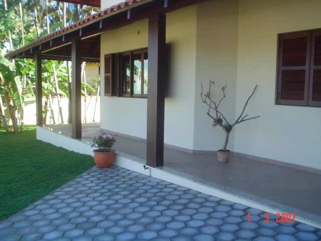 Sobrado residencial de esquina – andamento