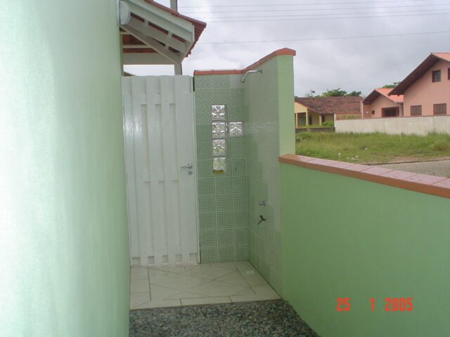 Sobrado residencial de esquina – andamento